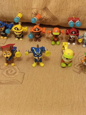 Σετ φιγούρες Paw Patrol μεταχειρισμένες, παιδικά παιχνίδια