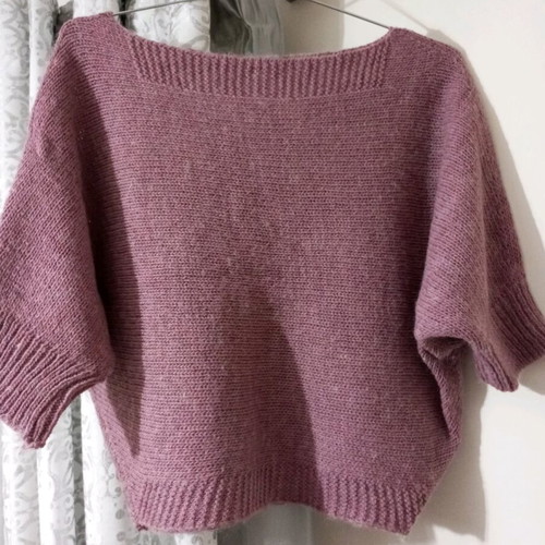 Knitted pink blouse used, size S/M, soft knit