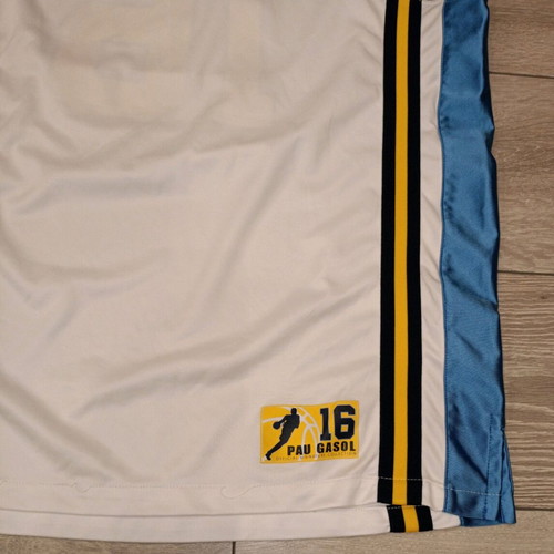 Pau Gasol Basketball Jersey used, authentic replica, size Medium
