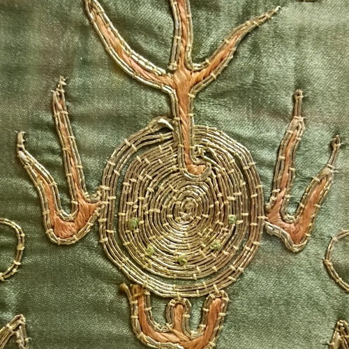 Chinese handmade embroidered frame on silk fabric like new