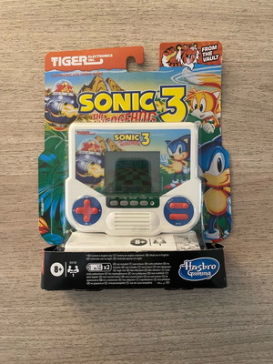 Tiger Electronics Sonic the Hedgehog 3 Electronic LCD Video Game new, sealed