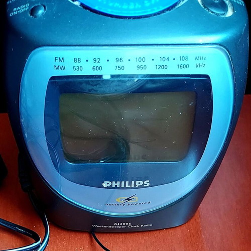 Philips AJ3005 digital clock radio like new