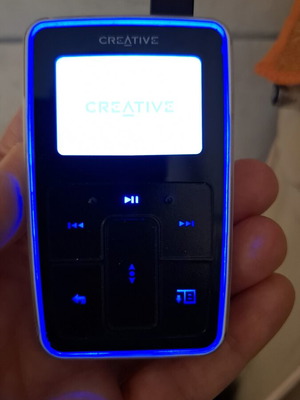 Creative Zen Micro used, white, battery needs replacement