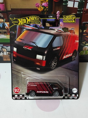 Hotwheels 2024 Premium Boulevard #92 MBK Van καινούργιο