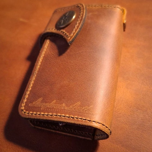 Handmade leather key wallet new, brown