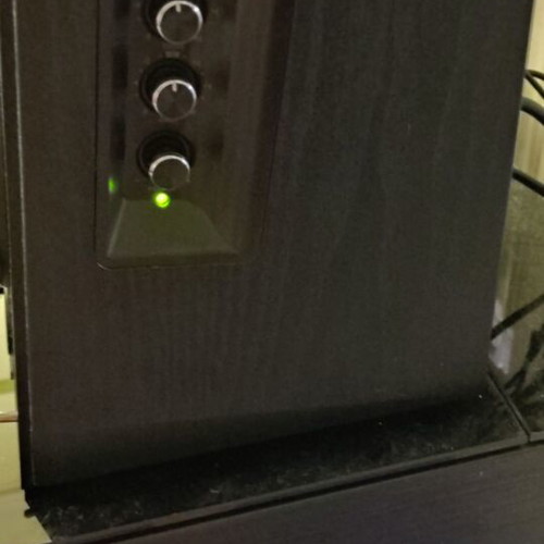 Edifier R1700BT Active Desktop Monitor Speakers like new