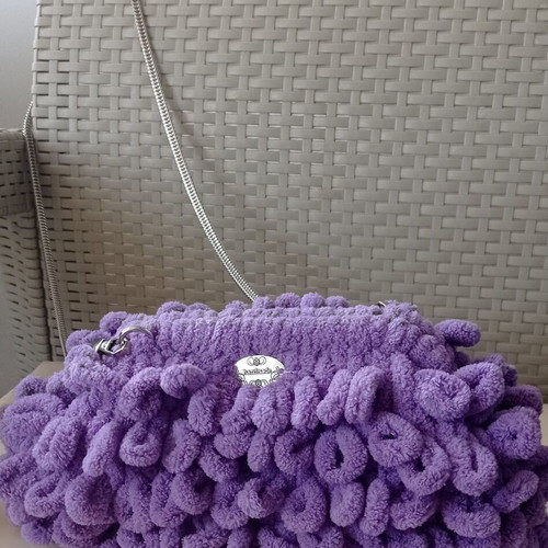 Handmade Puffy Shoulder Bag 20cm with Metal Frame Purple