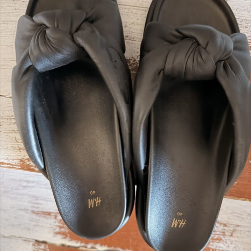 H&M Black Slides with Bow Size 40 like new