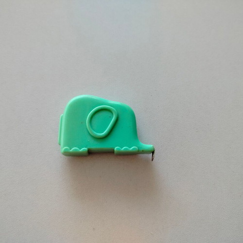 Measuring tape used in centimeters and inches, unknown origin