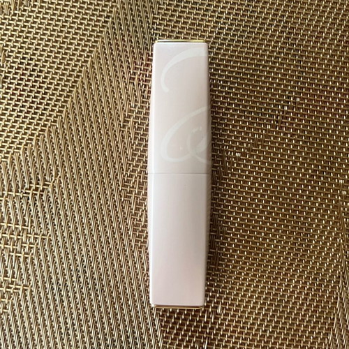 Pure Color Envy Color Replenish Lip Balm new, moisturizing