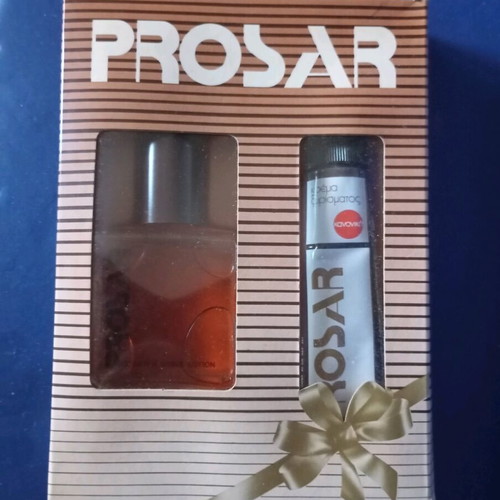 Prosar gift set with aftershave and shaving cream like new, 80s