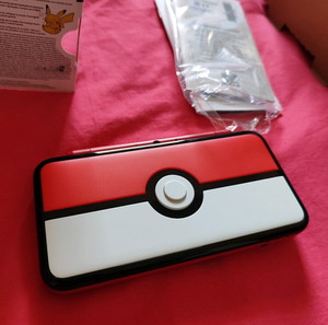 (καινούργιο) pokeball edition 2ds Nintendo