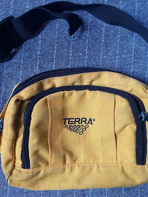 Terra vintage waist bag 20 years like new, black and yellow