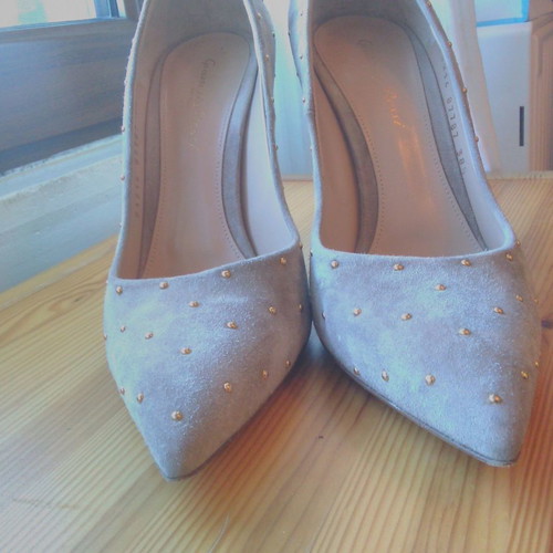 Gianvito Rossi suede pumps used, beige gold, size 38.5