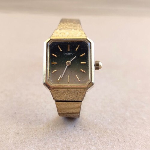 Seiko Vintage Women's Mechanical Wristwatch Gold Plated Model 11-3990 1979