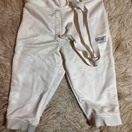 Women's Fencing Suit Size 3 Like New with Cable