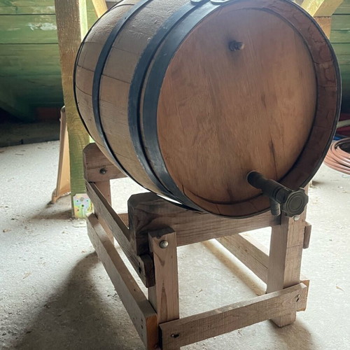 Wine barrel with stand like new
