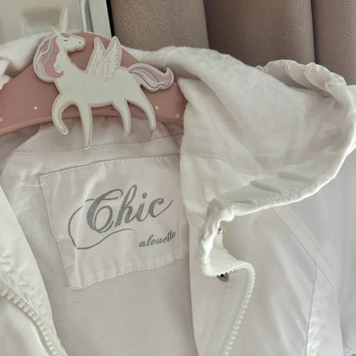Alouette waterproof jacket for girls size 3 years, like new, white
