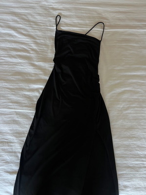 Pull & Bear dress like new, black, open back with leg slit
