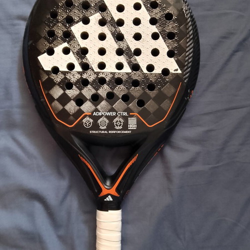 Adidas Adipower Ctrl padel racket used with rough surface and extras