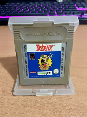 Asterix cartridge for Nintendo Game Boy used with original box