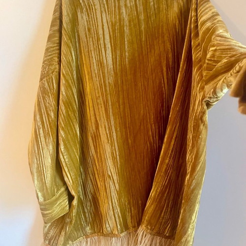 Dixie oversized gold shirt one size new
