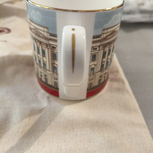 Royal Collection Trust Buckingham Palace memorabilia set