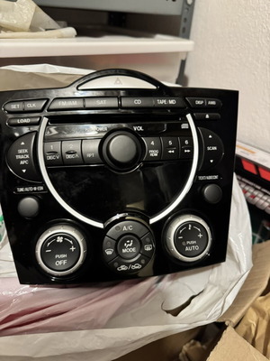 RCD RX8 radio CD Mazda μεταχειρισμένο με καλωδίωση και DAB audio
