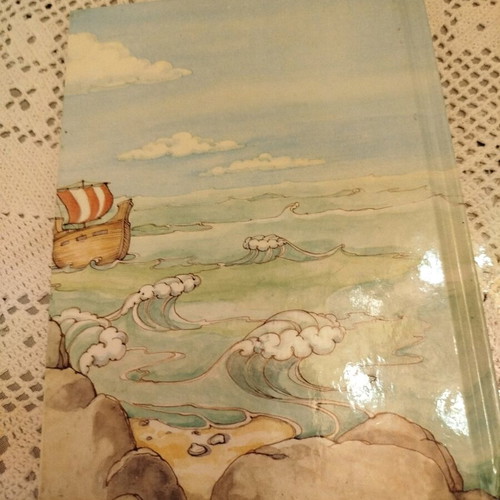The Story of Jonah children's book like new, color illustrated in English