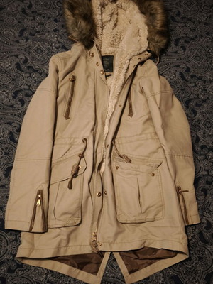 Bershka women's jacket used with removable fur lining beige