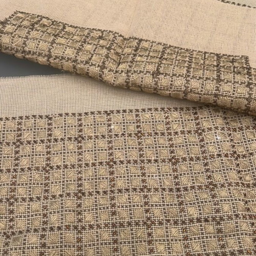 Table linen new with embroidered napkin with beads