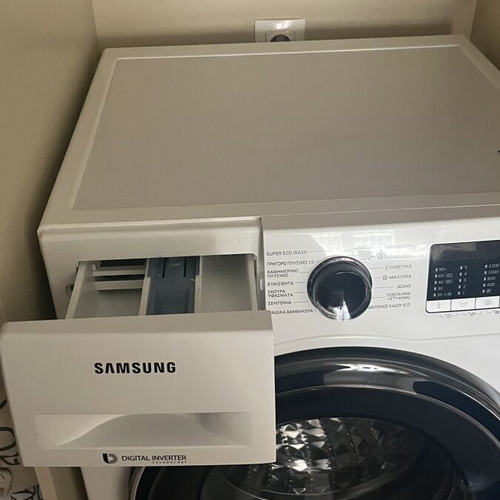 Samsung washing machine 60x55 cm
