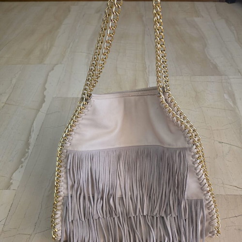 Shoulder bag with fringe