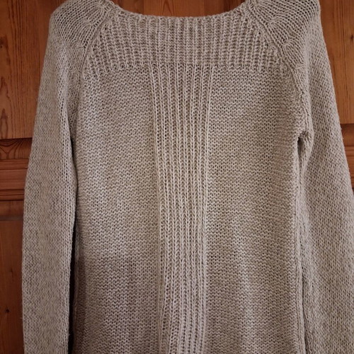 Stradivarius sweater medium beige like new