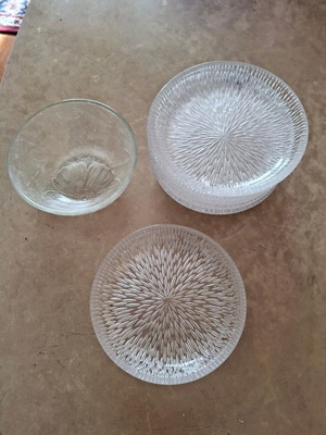 Crystal dessert and fruit bowl set like new (6+1 pieces)