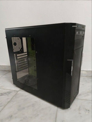 Sharkoon computer case without fans