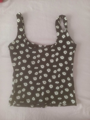 Sleeveless women's top, black