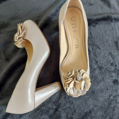 Unisa leather peeptoes used, size 37, beige