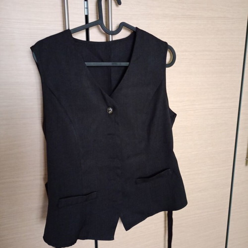 Women's set new, black, size small with wide fit