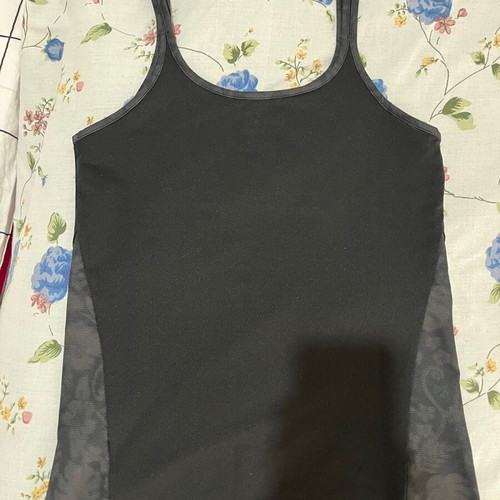 Yonex top flawless, new
