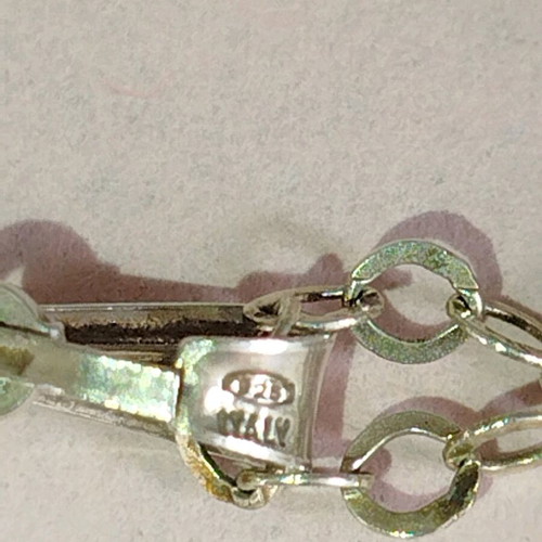 Children's silver jewelry set like new, 3 pieces