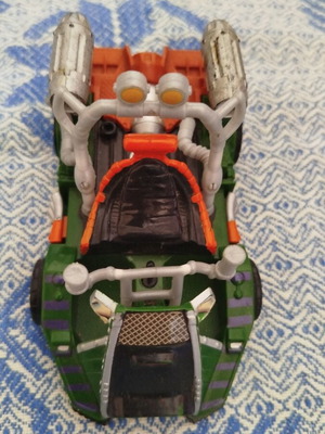 TMNT Rocket Buggy Go-Cart like new