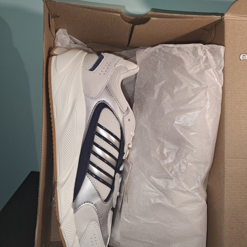 Adidas Crazychaos 2000 new athletic shoes size 45 white and silver