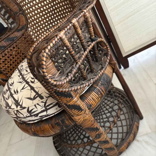 Peacock Bamboo Garden Armchair like new, vintage style