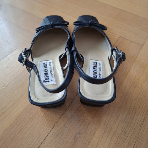 Vintage leather slingback shoes size 35, black