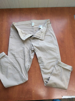 H&M beige denim pants used size M