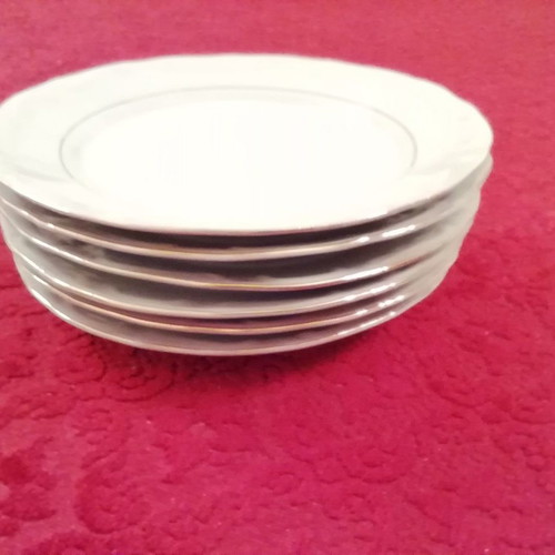 Porcelain cake plates new, set of 6 with embossed design and gold
