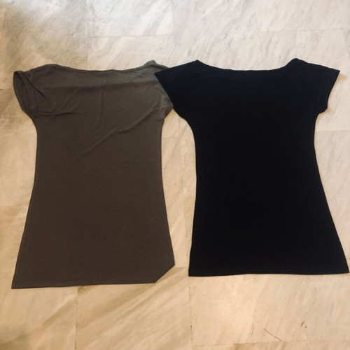 Pull & Bear T-shirts, black and khaki, size Medium