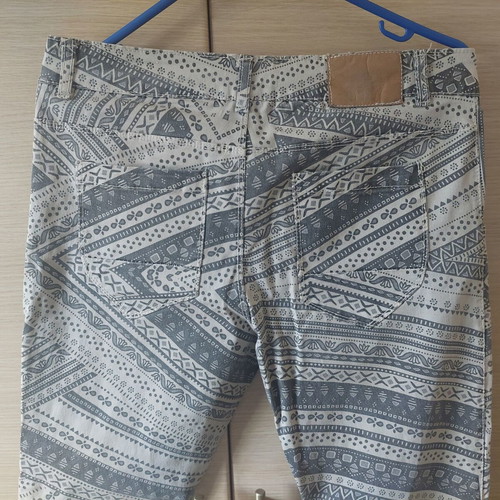 Women's pants like new, white gray, size Medium