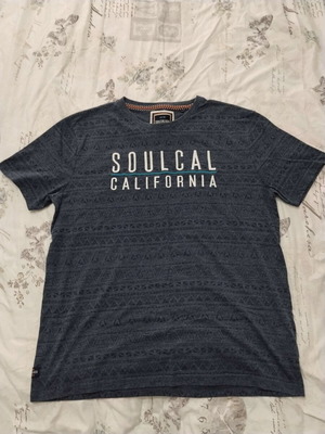 Soulcal & Co men's T-shirt short sleeve XL like new